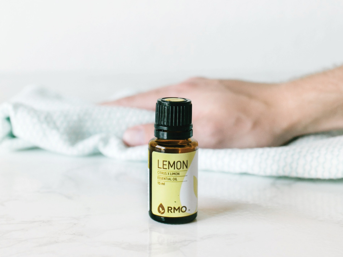 lemon oil hacks lemon essential oil hacks cleaning hacks essential oil hack